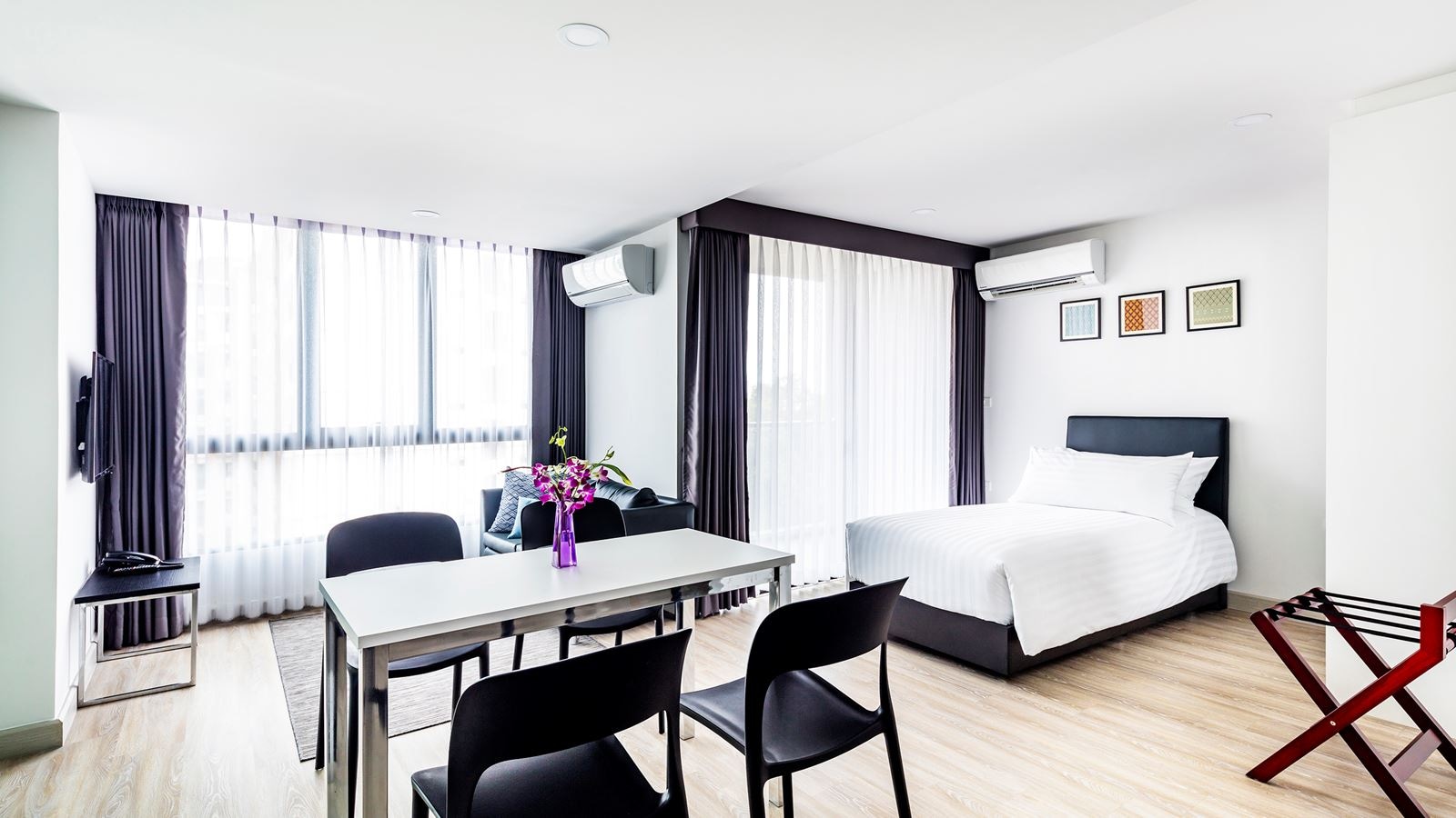 rooms-premier-suite