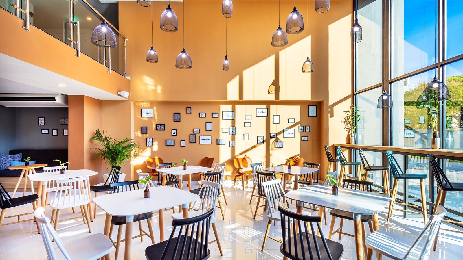 restaurants-the-deli