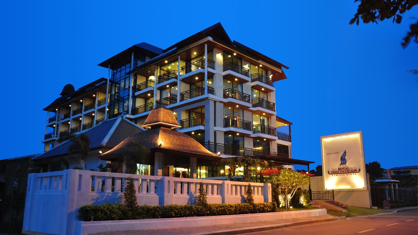 general-main-building