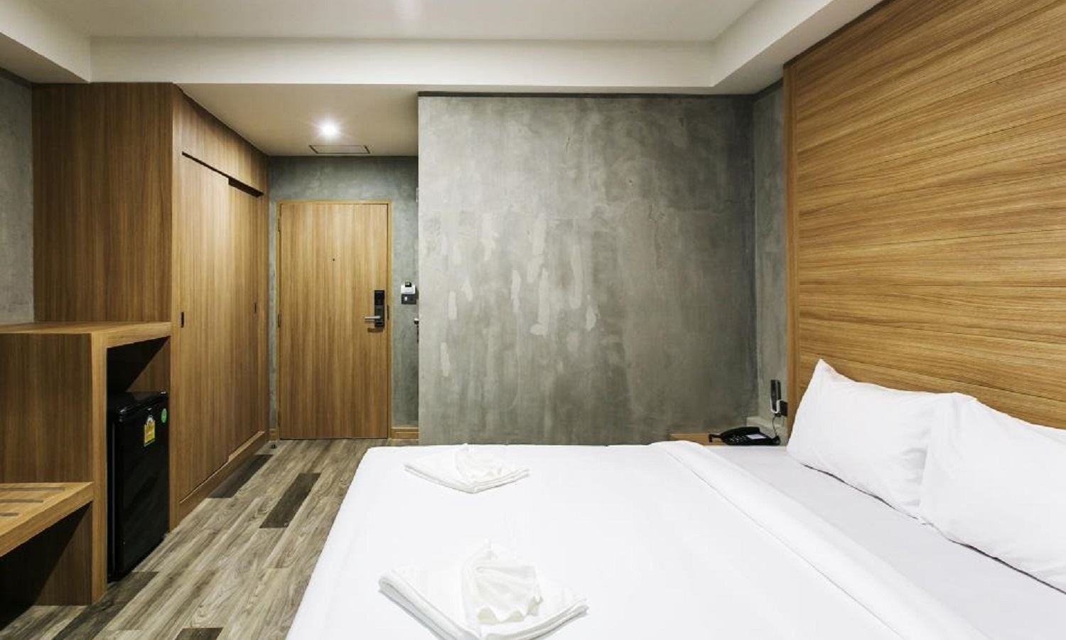 rooms-superior-double-room