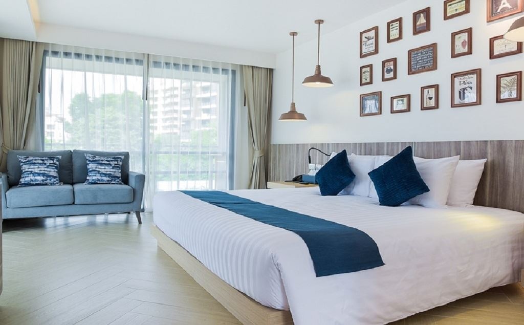 rooms-deluxe-sea-view