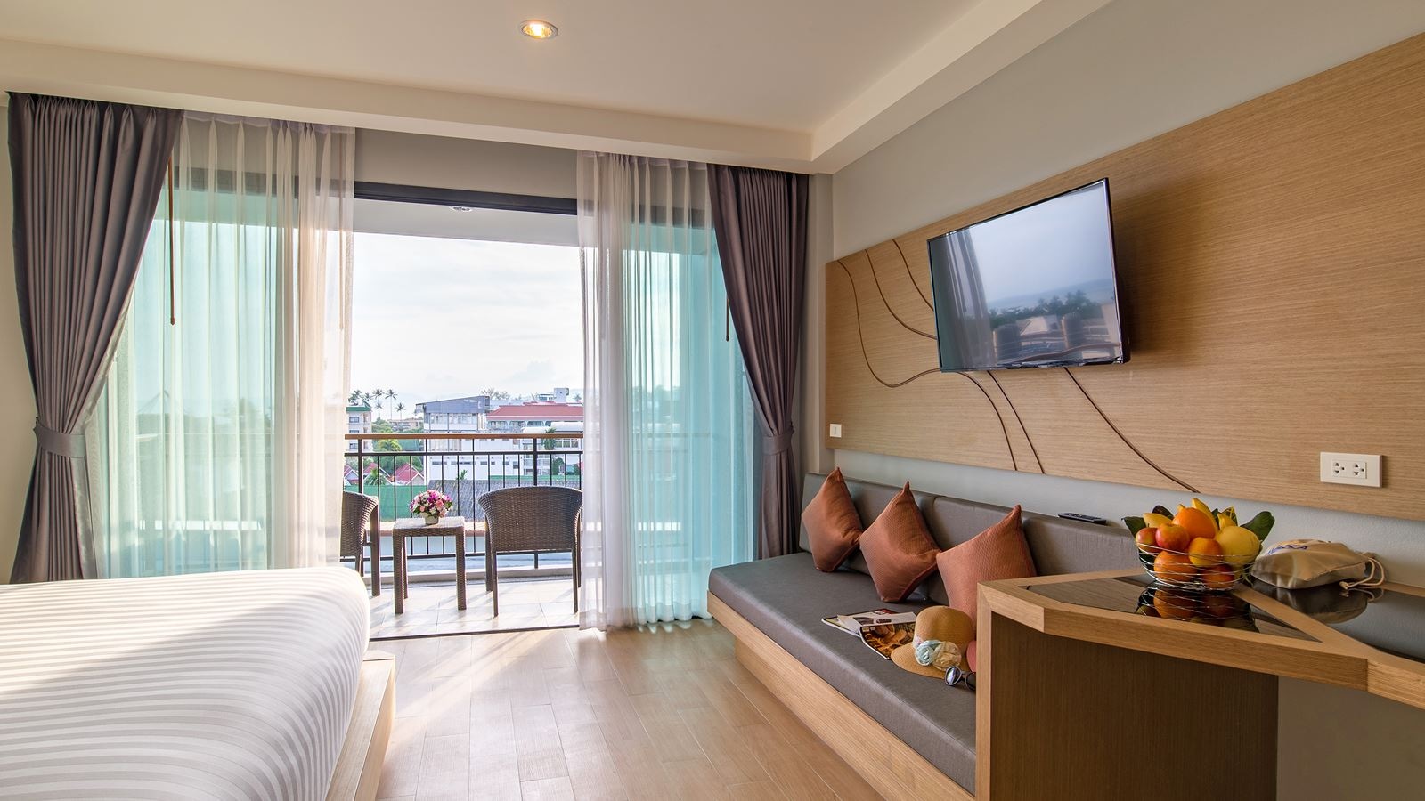 rooms-deluxe-sea-view