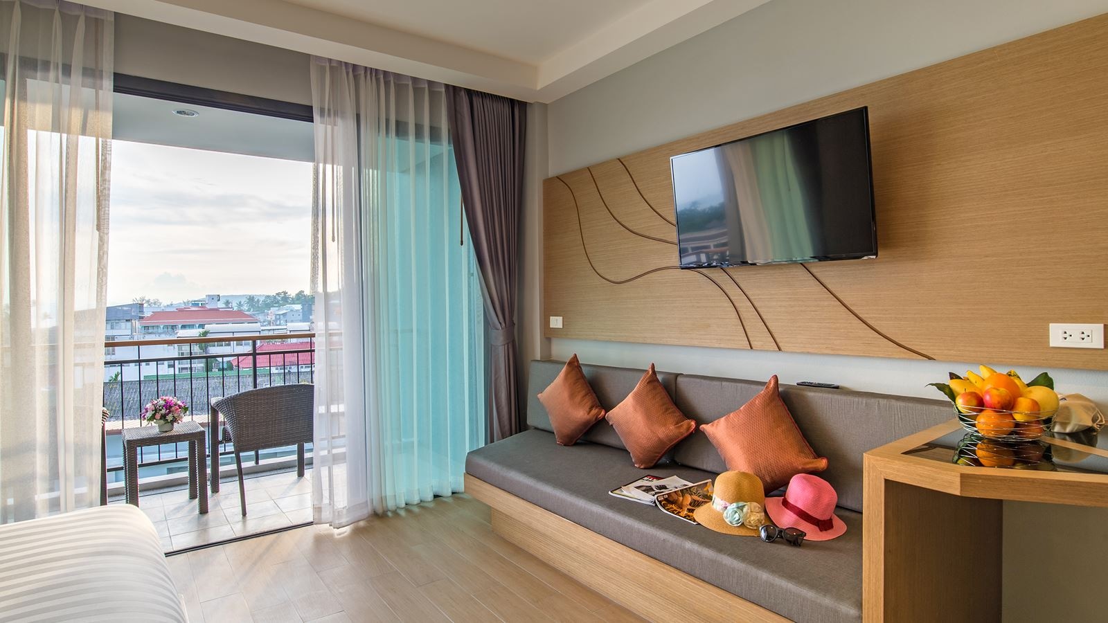 rooms-deluxe-sea-view