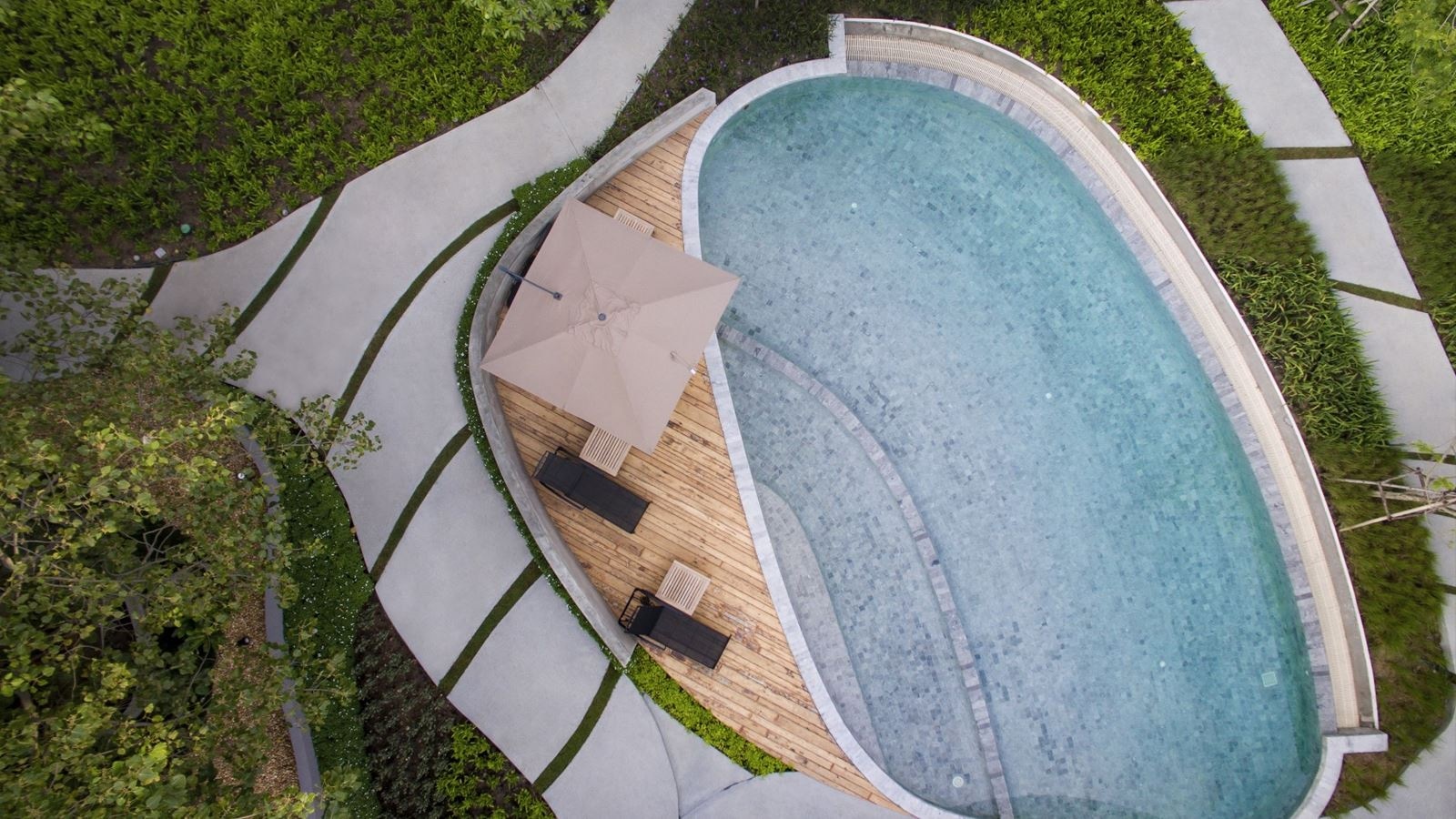 pools-outdoor-childrens-pool