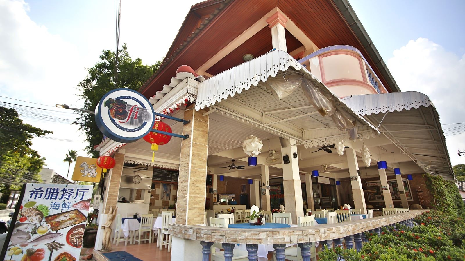 restaurants-lotus-cafe-restaurant