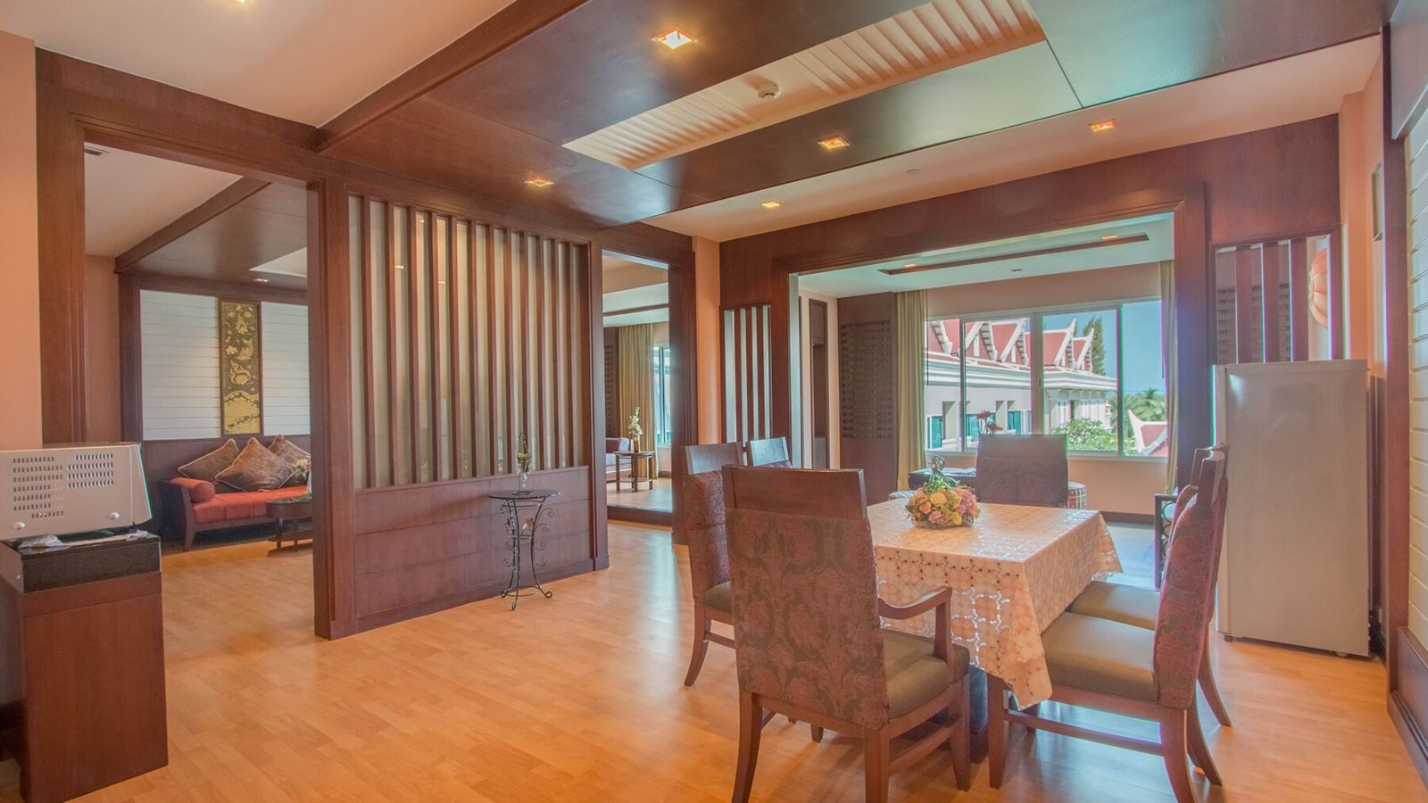 rooms-executive-suite