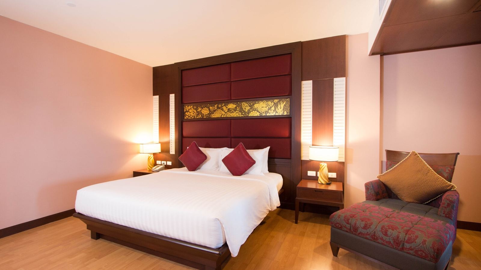 rooms-executive-suite
