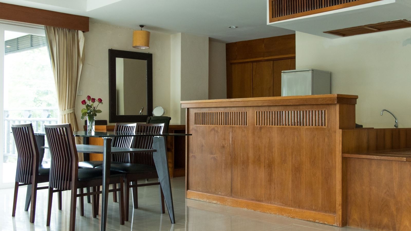 rooms-executive-suite