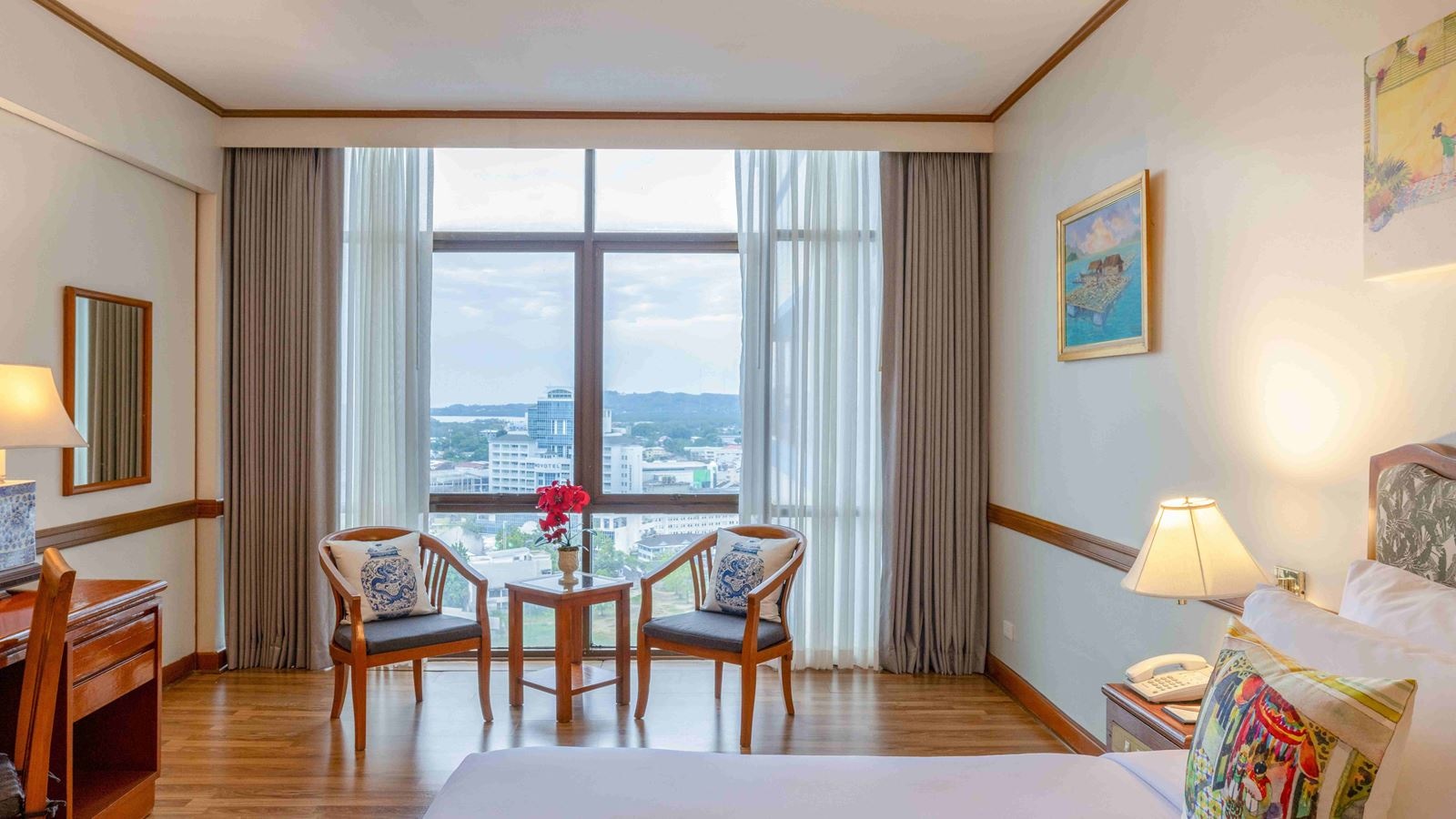 rooms-executive-suite