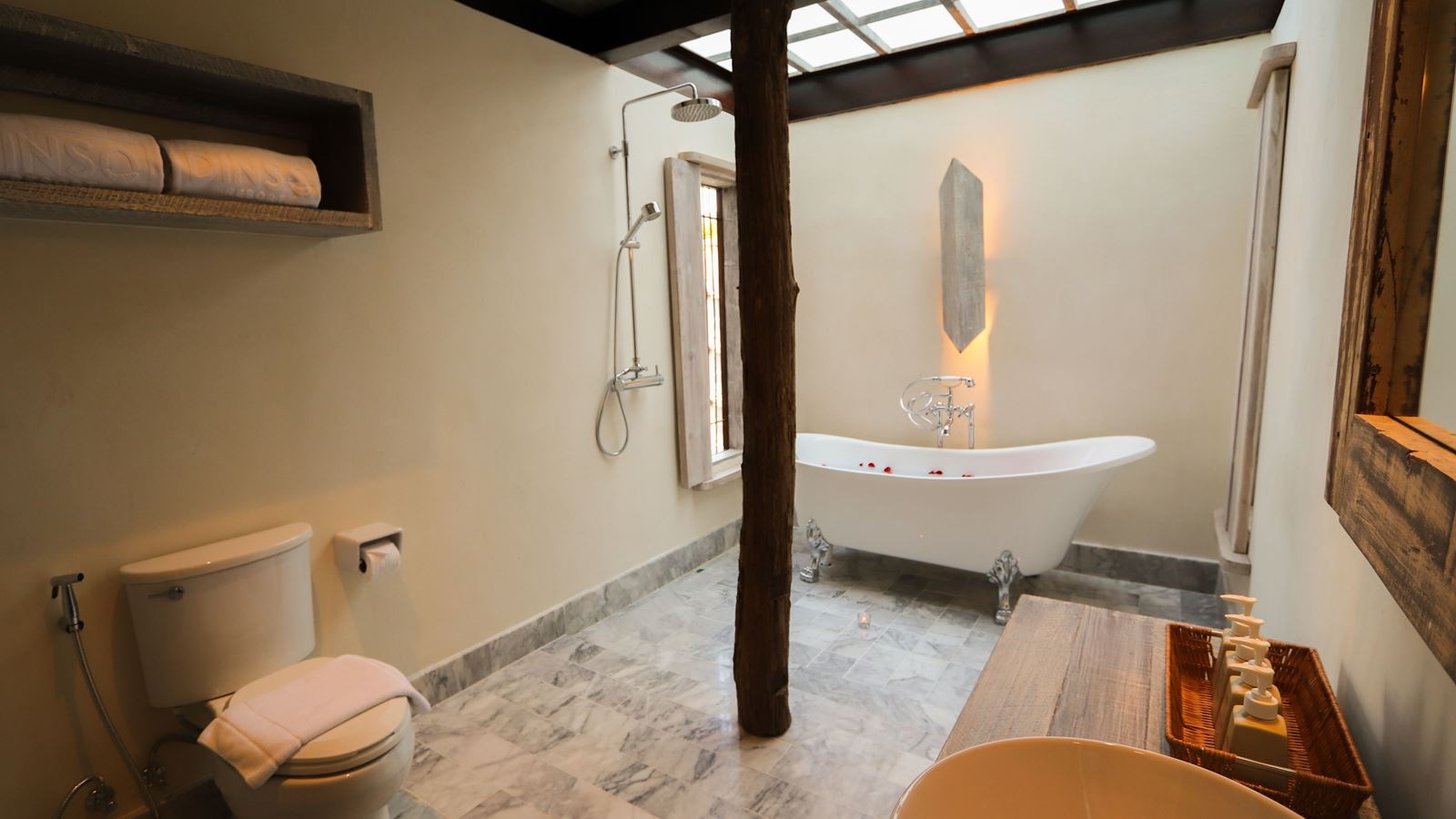 rooms-duplex-pool-villa