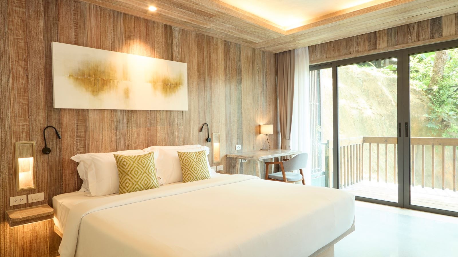 rooms-premium-city-view