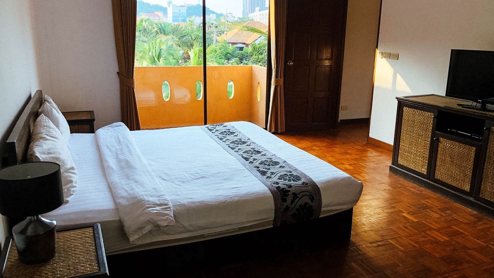 rooms-penthouse-apartment