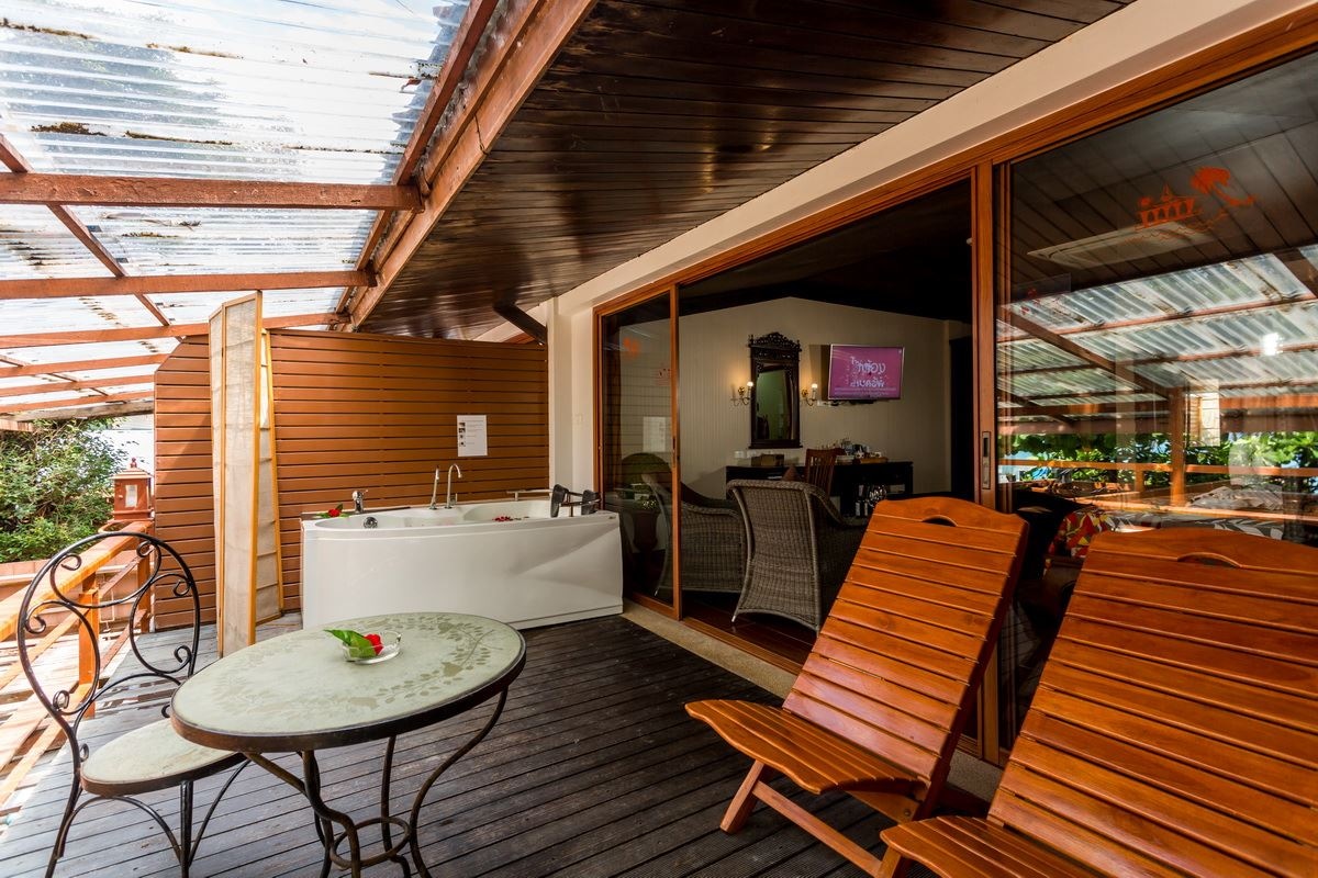 rooms-deluxe-honey-moon