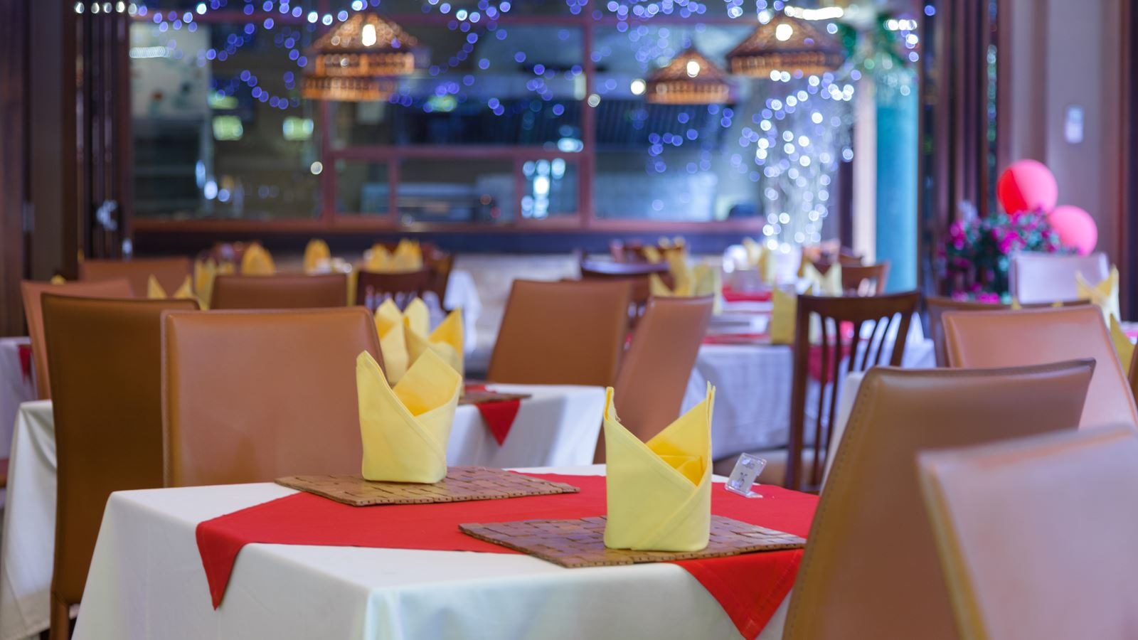 restaurants-tropica-restaurant