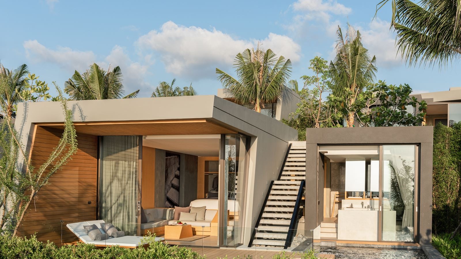 rooms-beachside-seaview-pool-villa