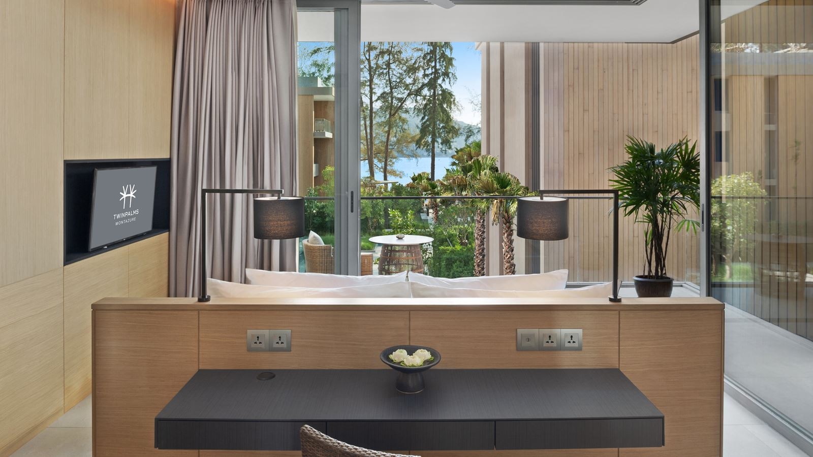 rooms-azure-sea-view-suite-2bedroom