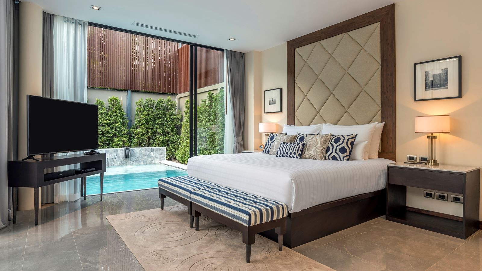 rooms-one-bedroom-pool-villa-suite