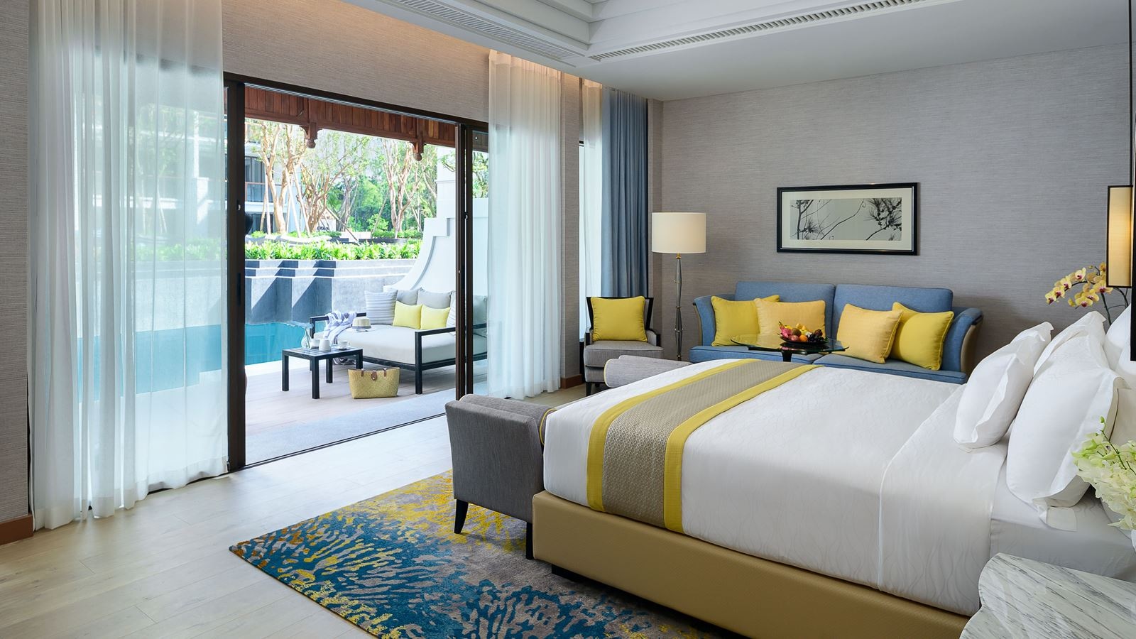 rooms-lagoon-villa-club-lounge-access