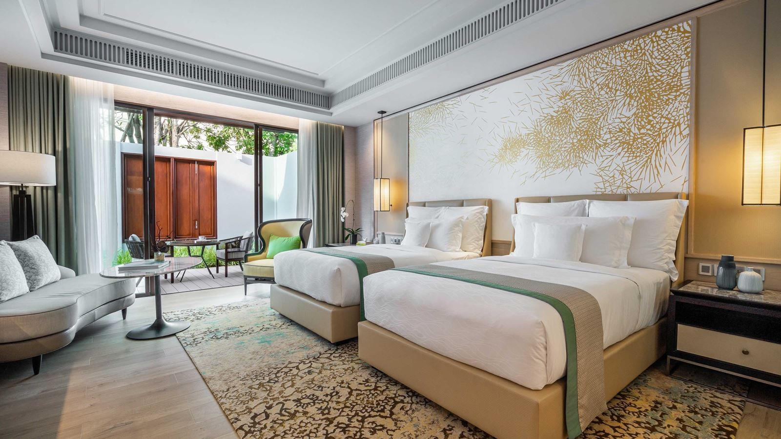 rooms-3-bedroom-villa-club-lounge-access