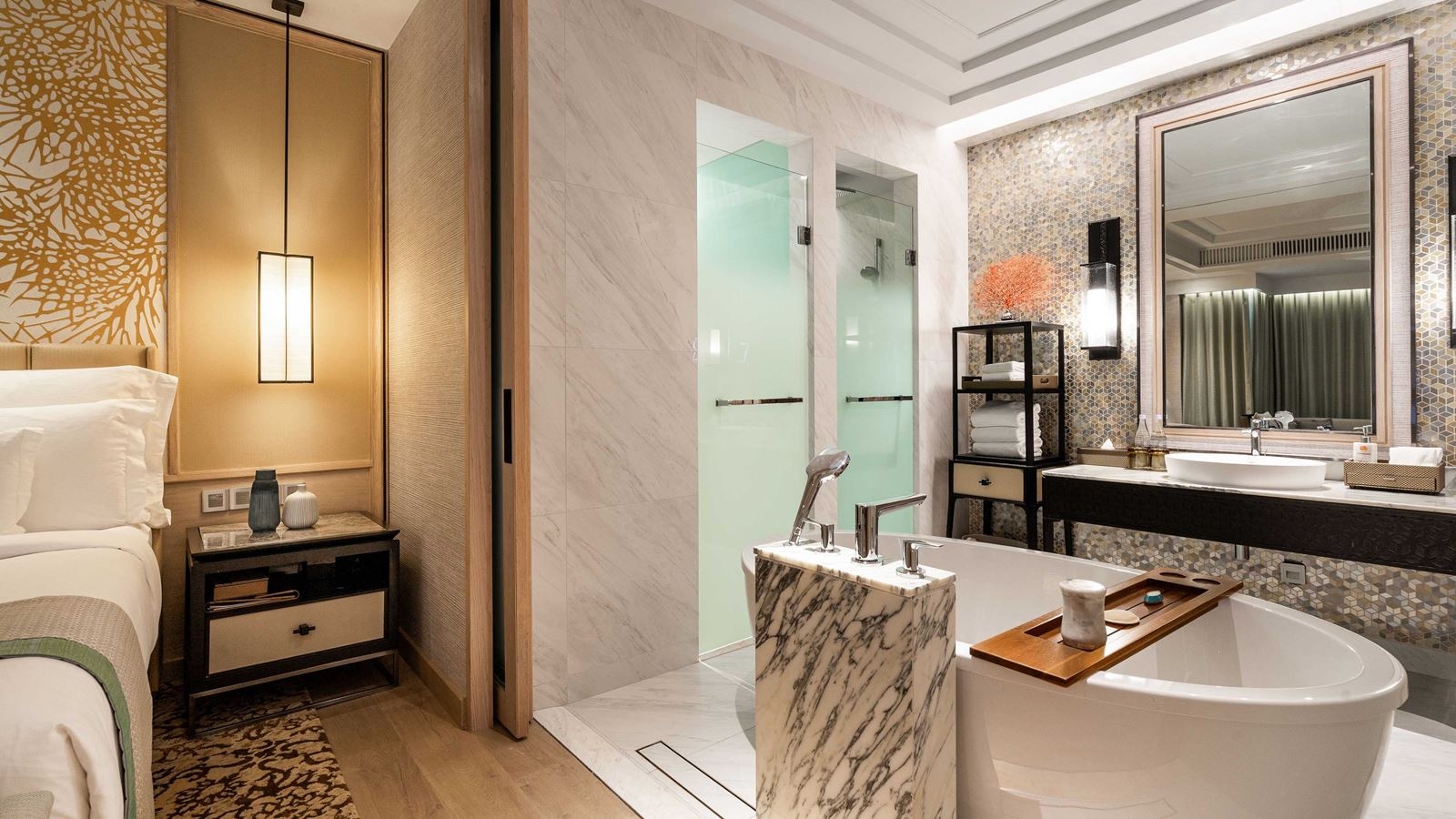 rooms-3-bedroom-villa-club-lounge-access