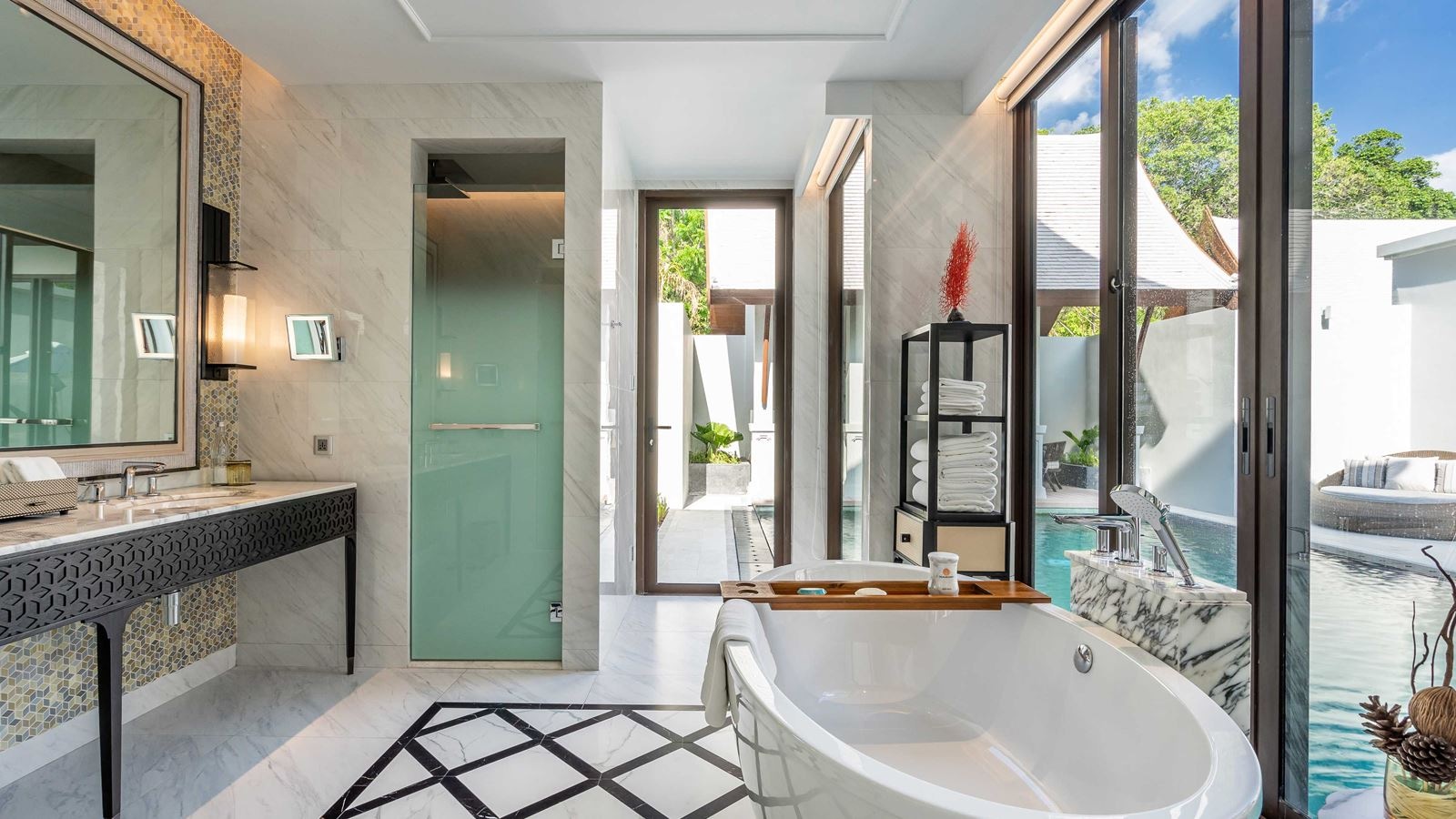 rooms-3-bedroom-villa-club-lounge-access