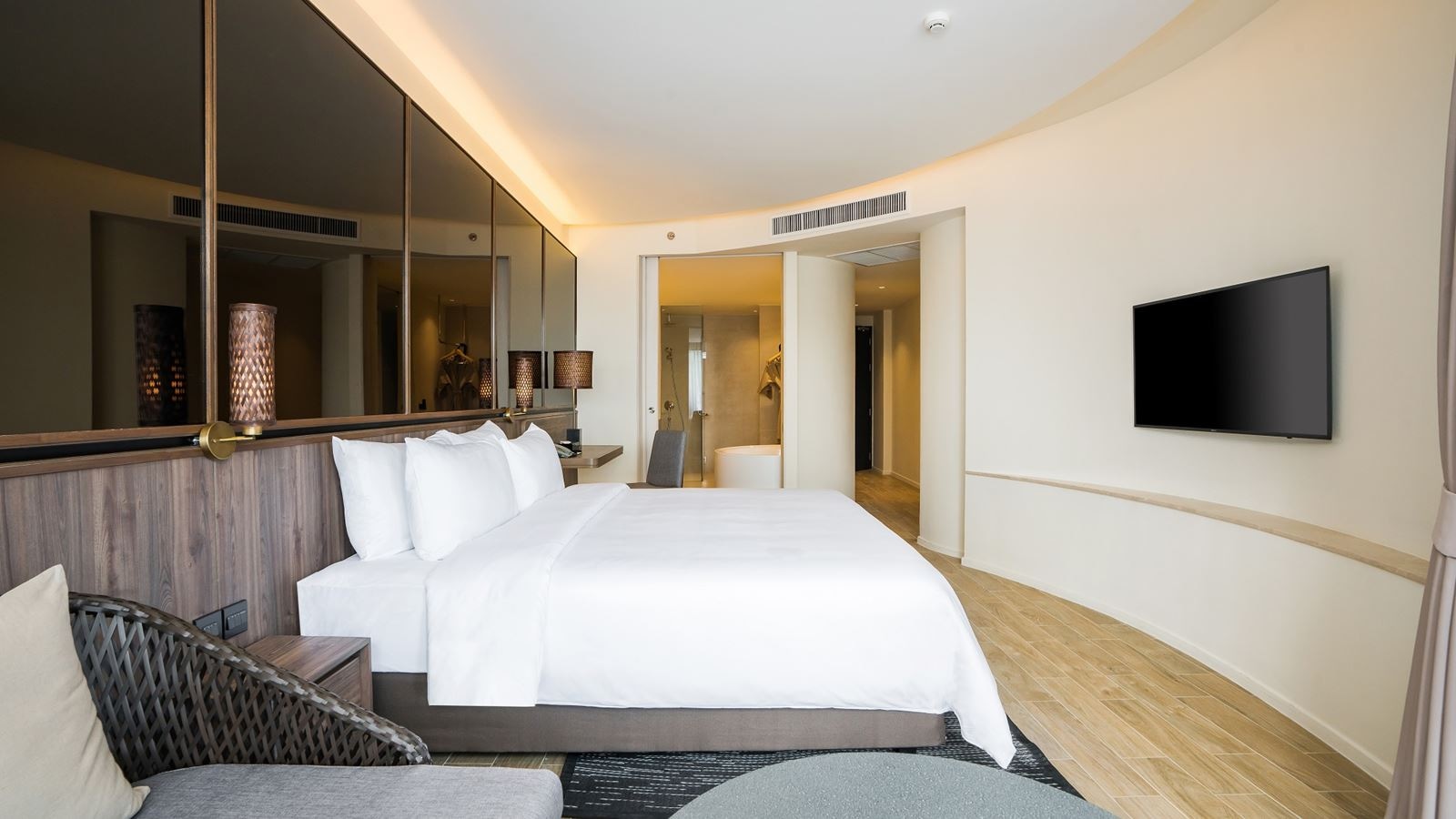 rooms-seaview-grand-deluxe