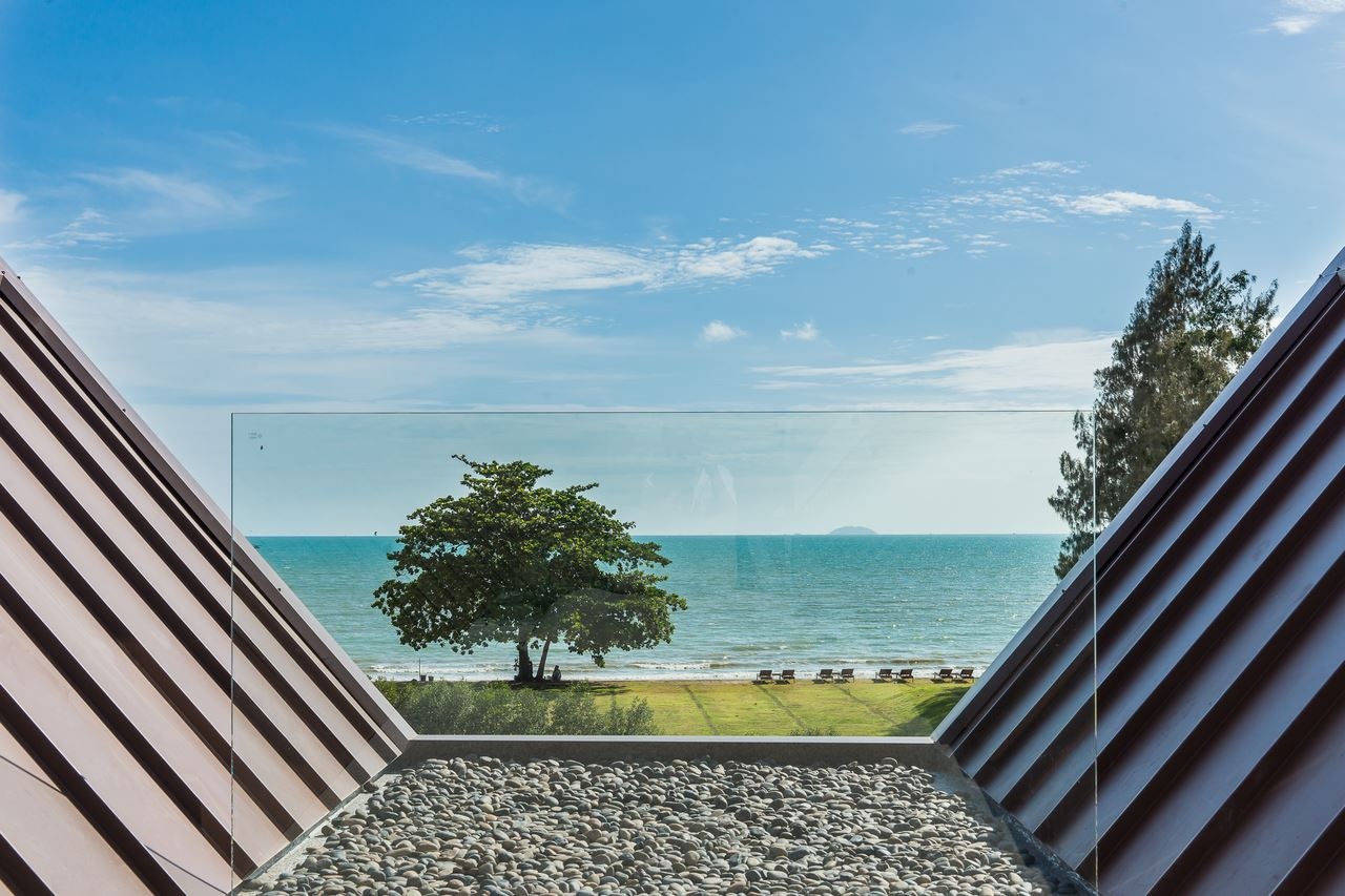 rooms-oceanfront-pool-villa