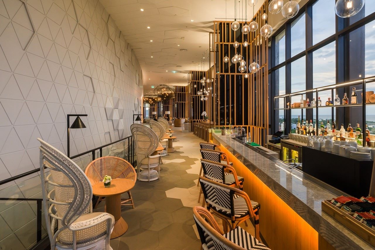 restaurants-thalay-bar