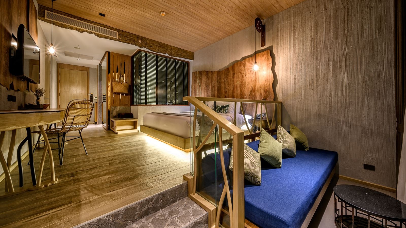 rooms-deluxe-pool-access