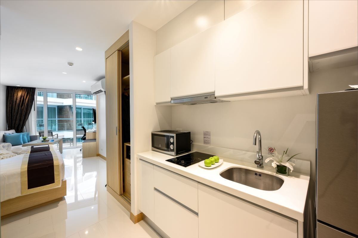 rooms-deluxe-seaview-room