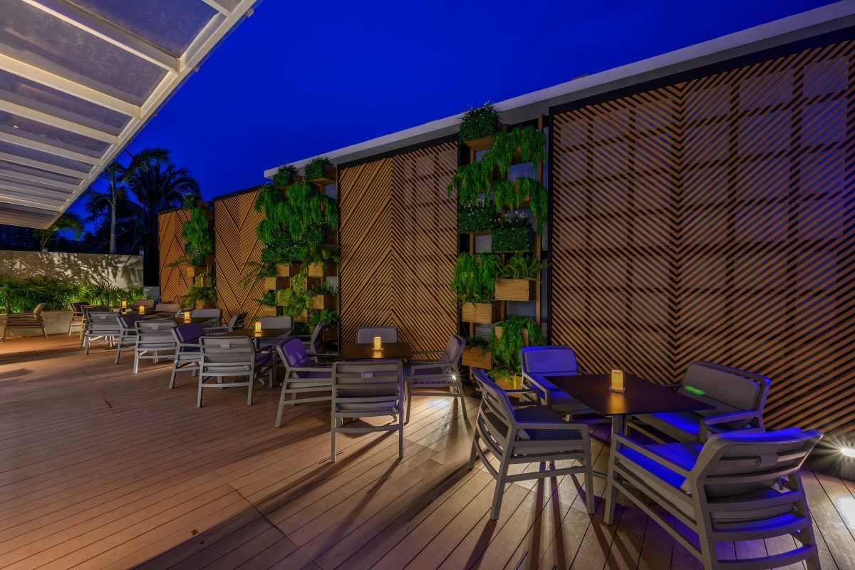 restaurants-the-beach