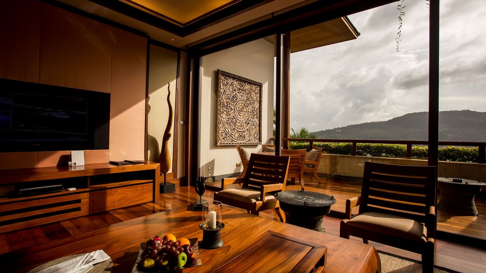 rooms-2-bedroom-penthouse-pool-suite