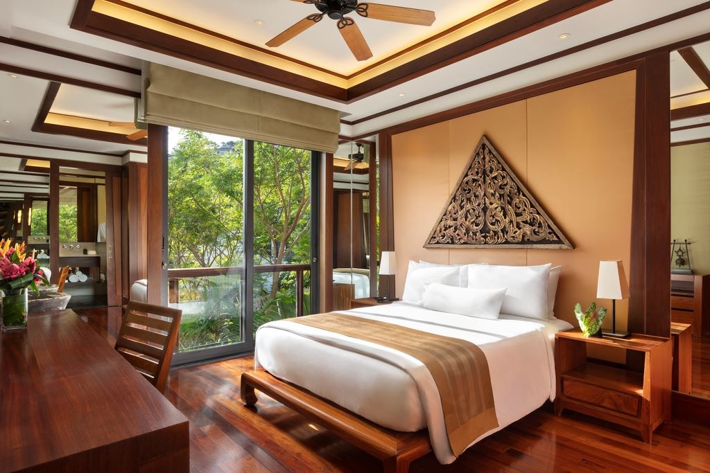 rooms-3-bedroom-pool-suite