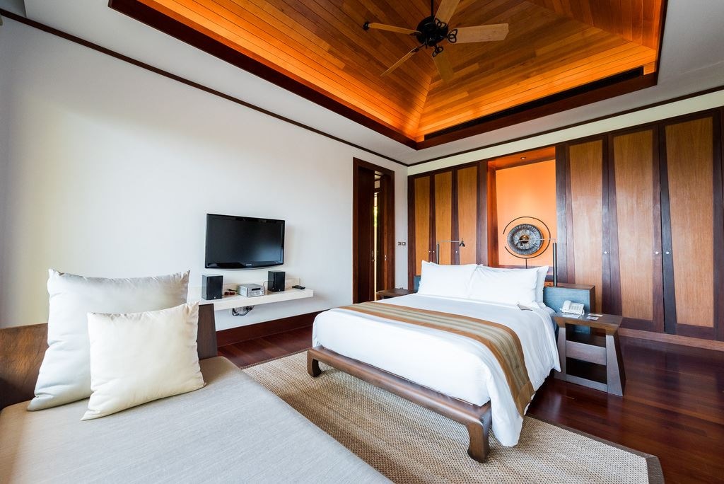 rooms-4-bedroom-pool-villas