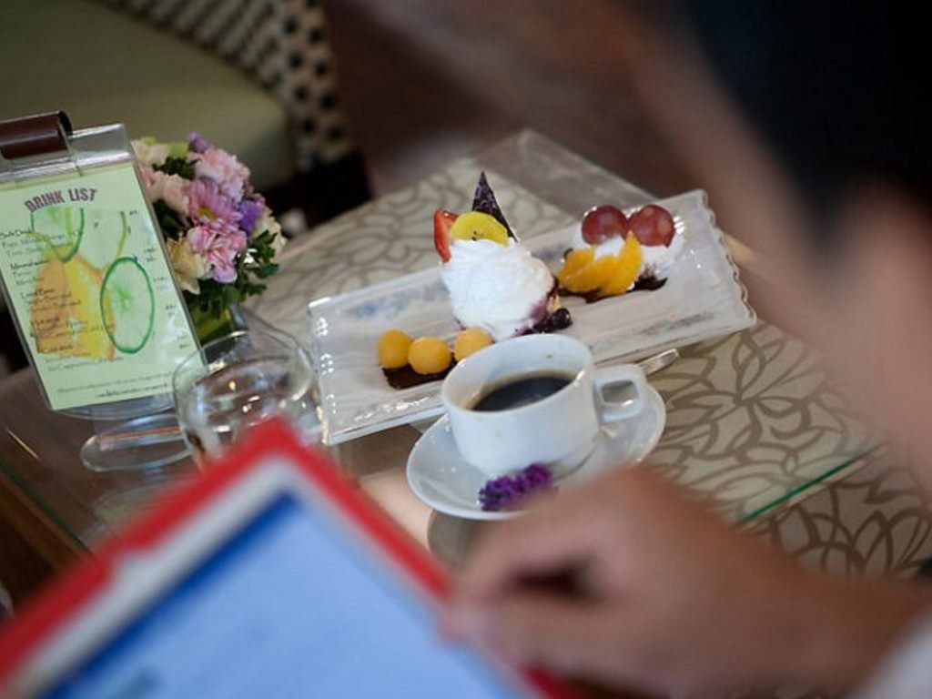 bars-lobby-lounge-and-bar