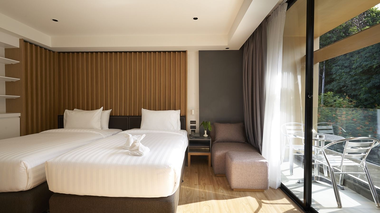 rooms-superior-garden-view