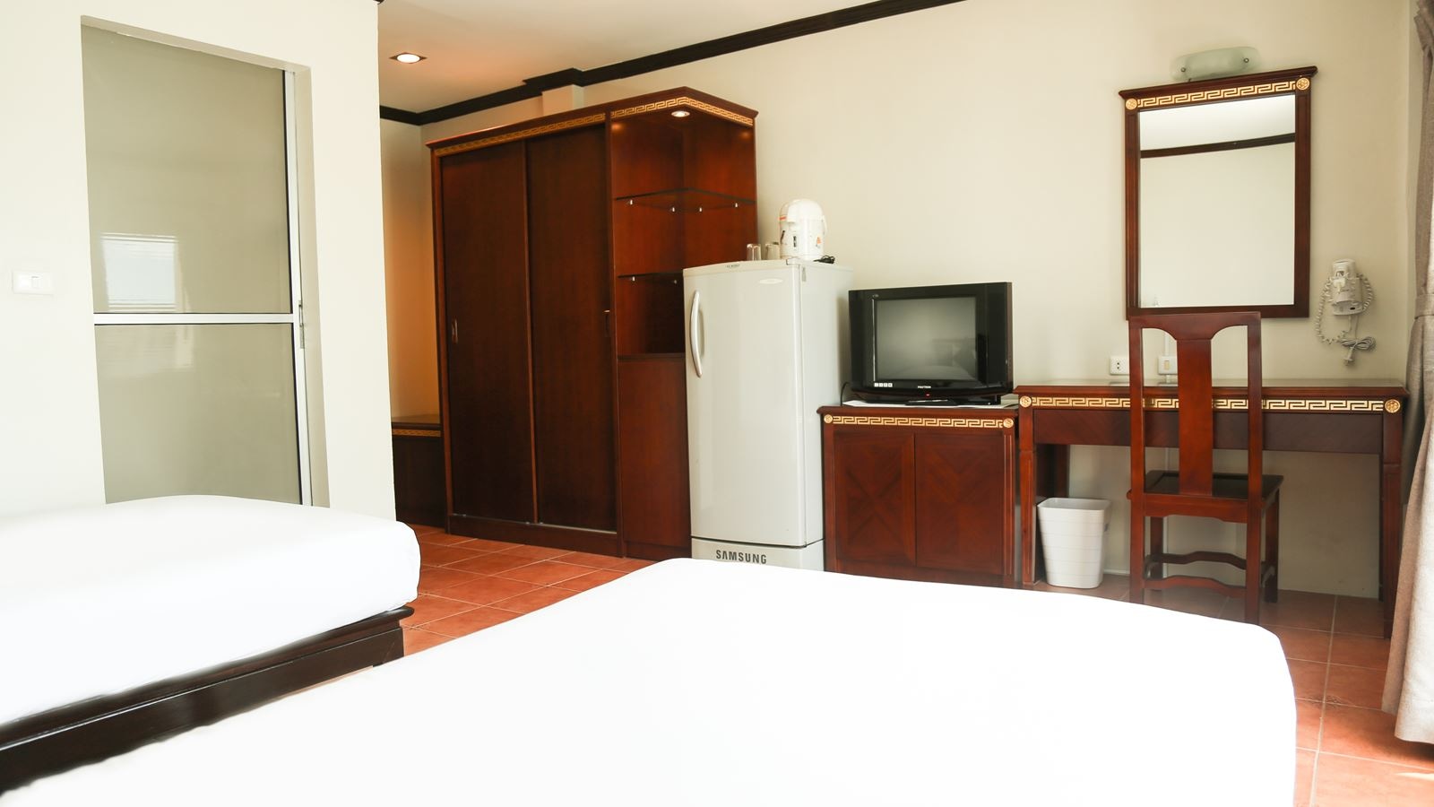 rooms-standard-ground-floor-no-view