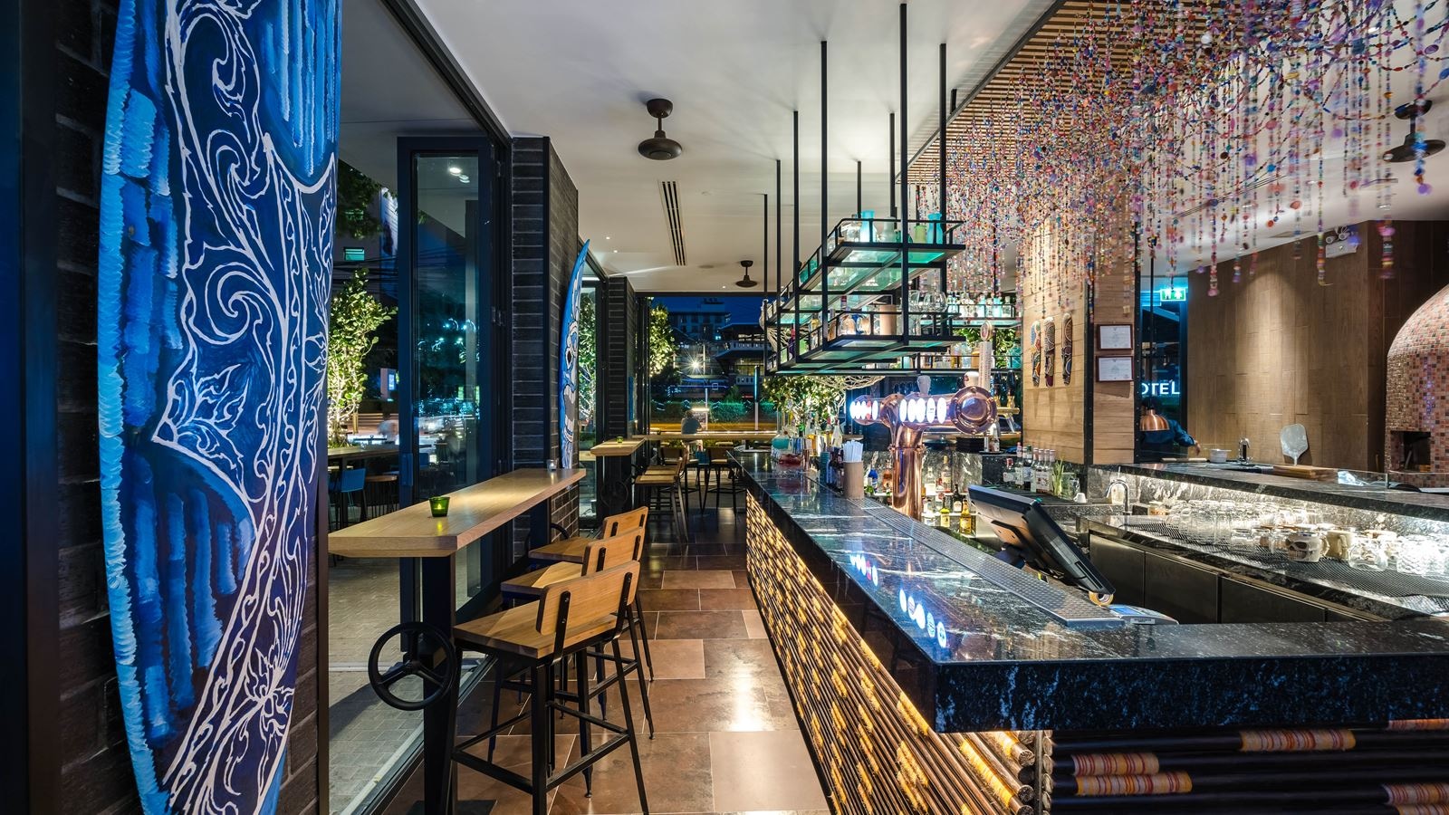 bars-pots-pints-and-tikis