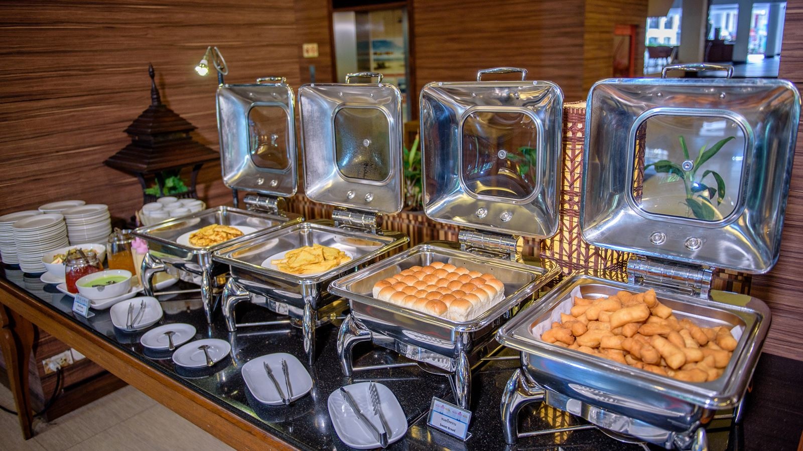 restaurants-coral-restaurant