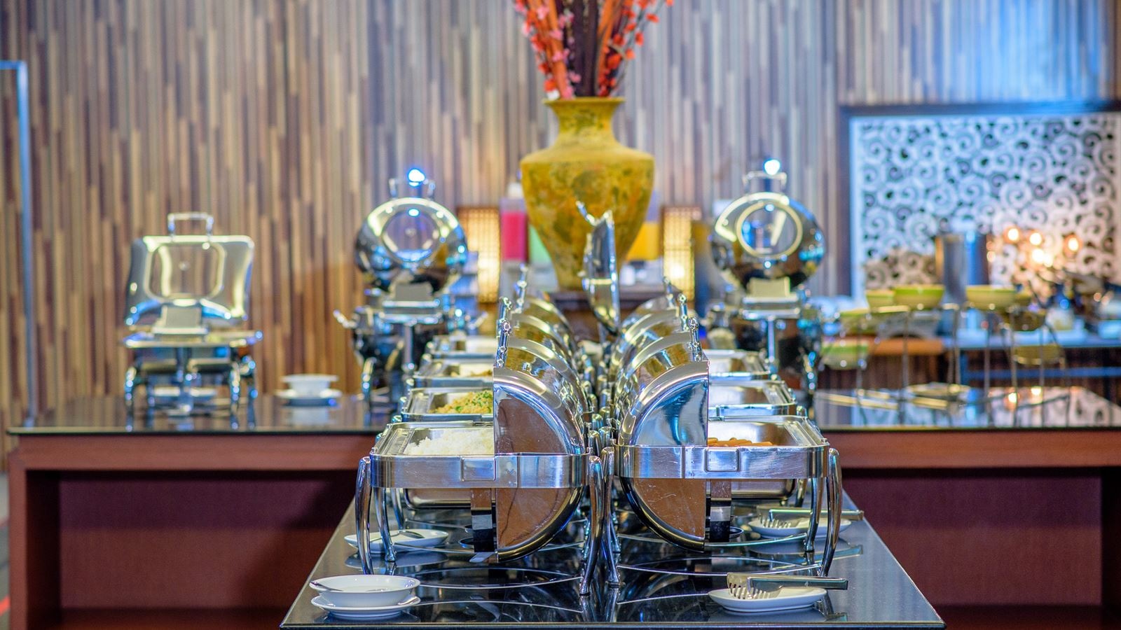 restaurants-coral-restaurant