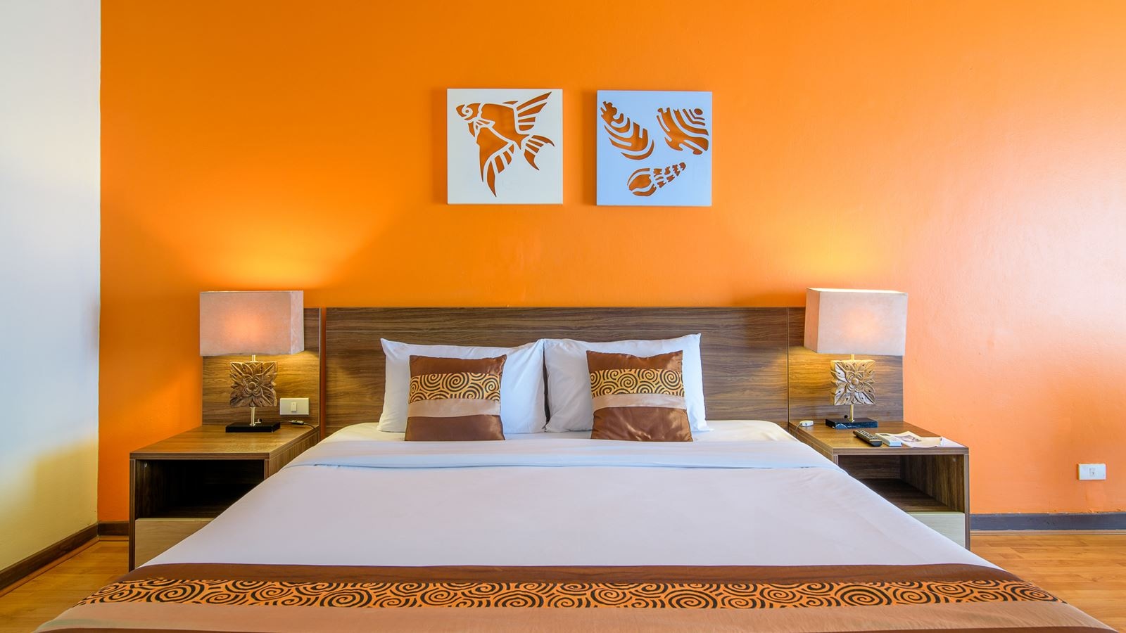 rooms-deluxe-sea-view-room