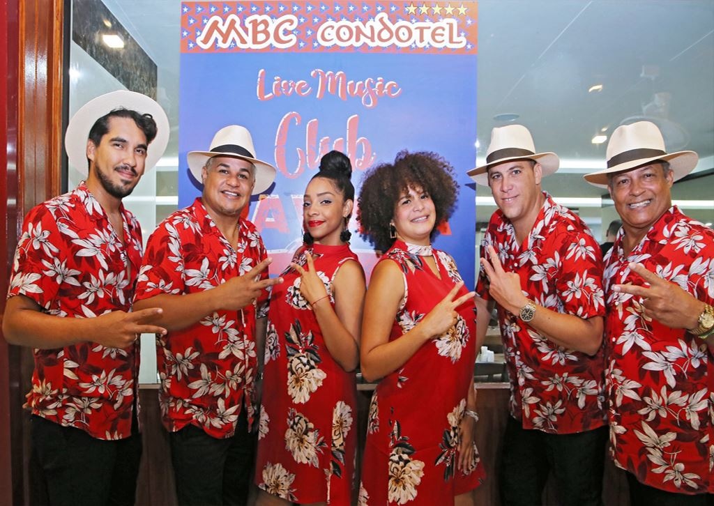 restaurants-mai-khao-garden-grill-and-restaurant