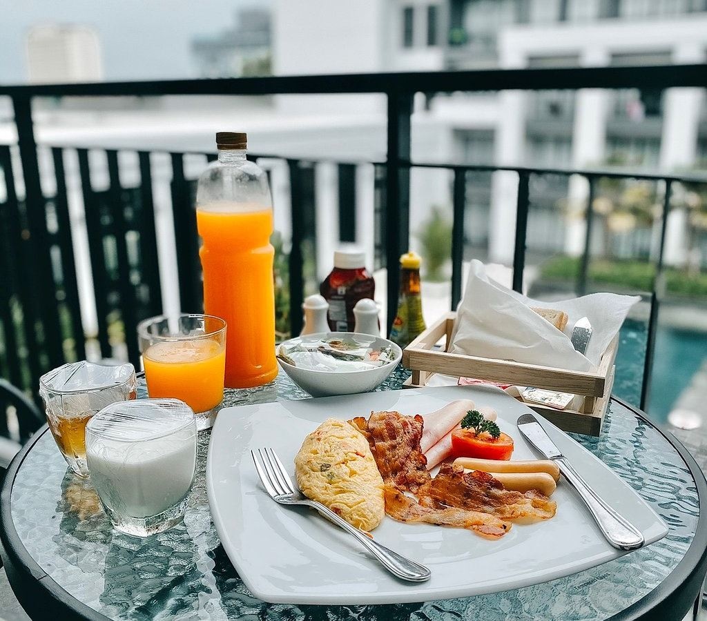 restaurants-lobby-lounge