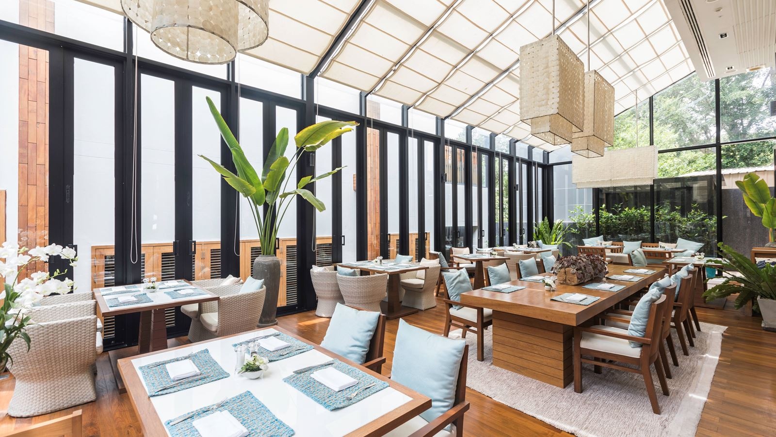 restaurants-rocks-restaurant