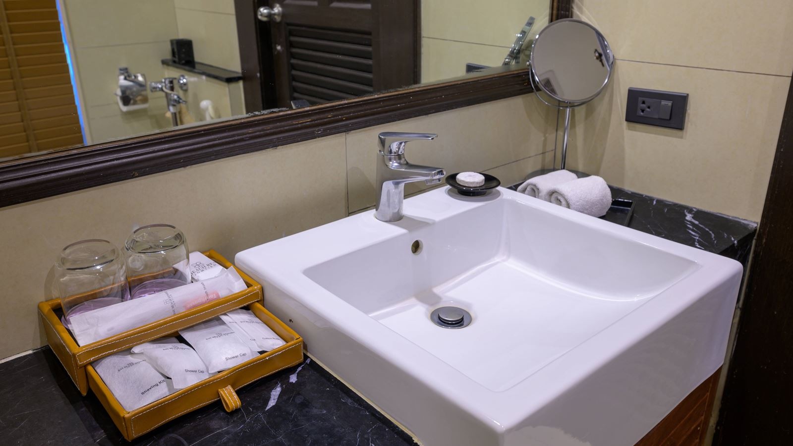 rooms-deluxe-seaview