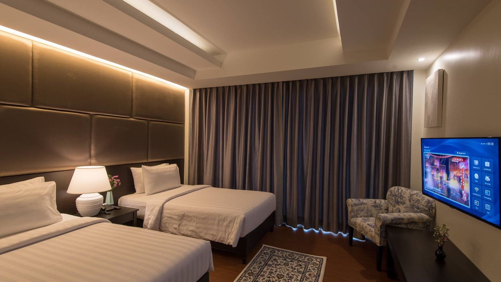 rooms-deluxe-city-view