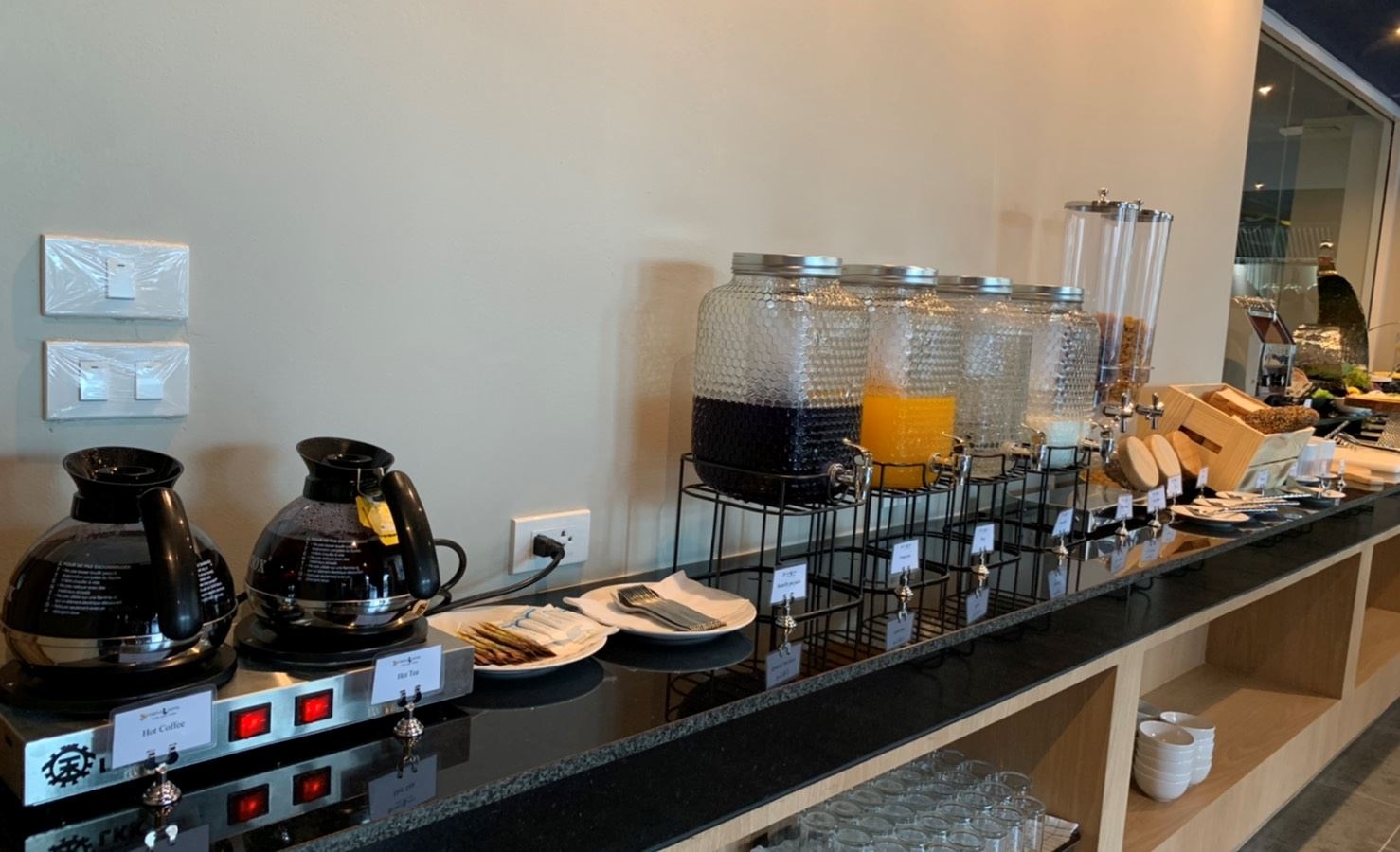 restaurants-rainbow-bubble-restaurant