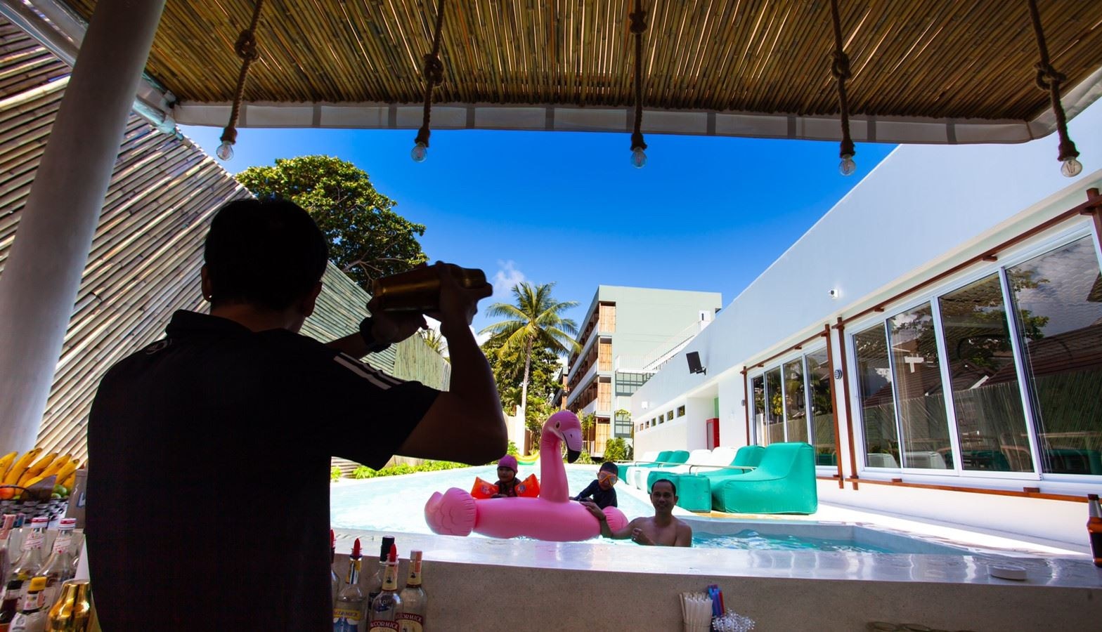 bars-the-stay-beach-bar