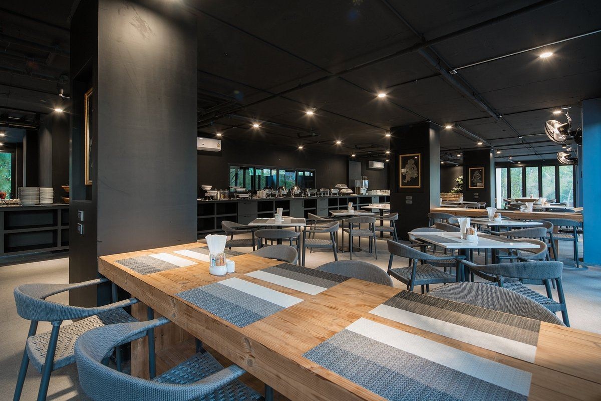 restaurants-bangkok-restaurant