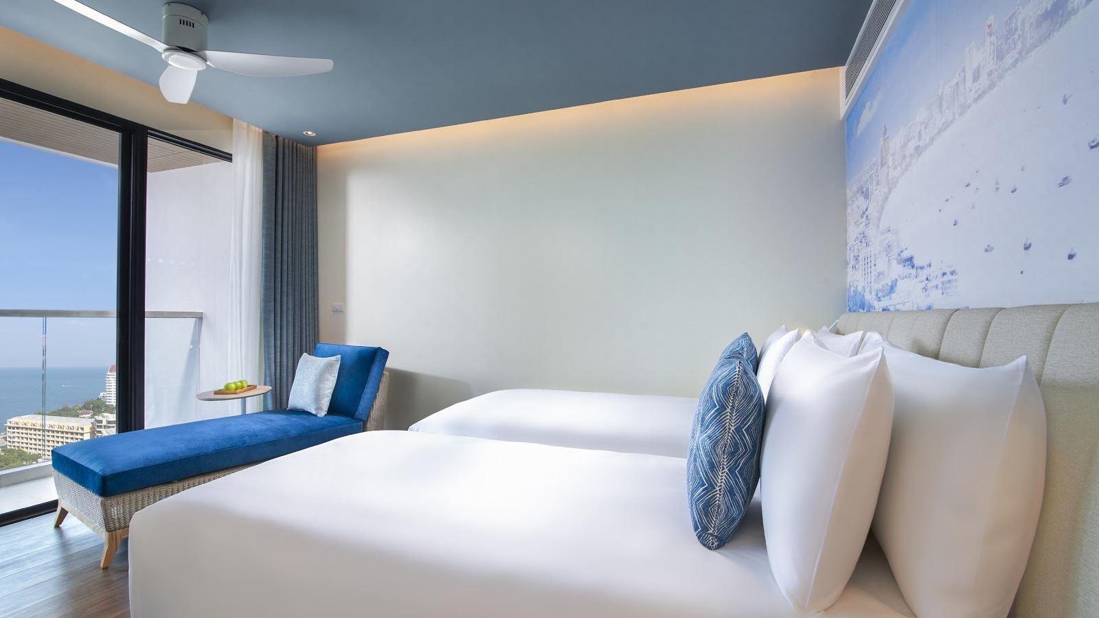 rooms-deluxe-ocean-view